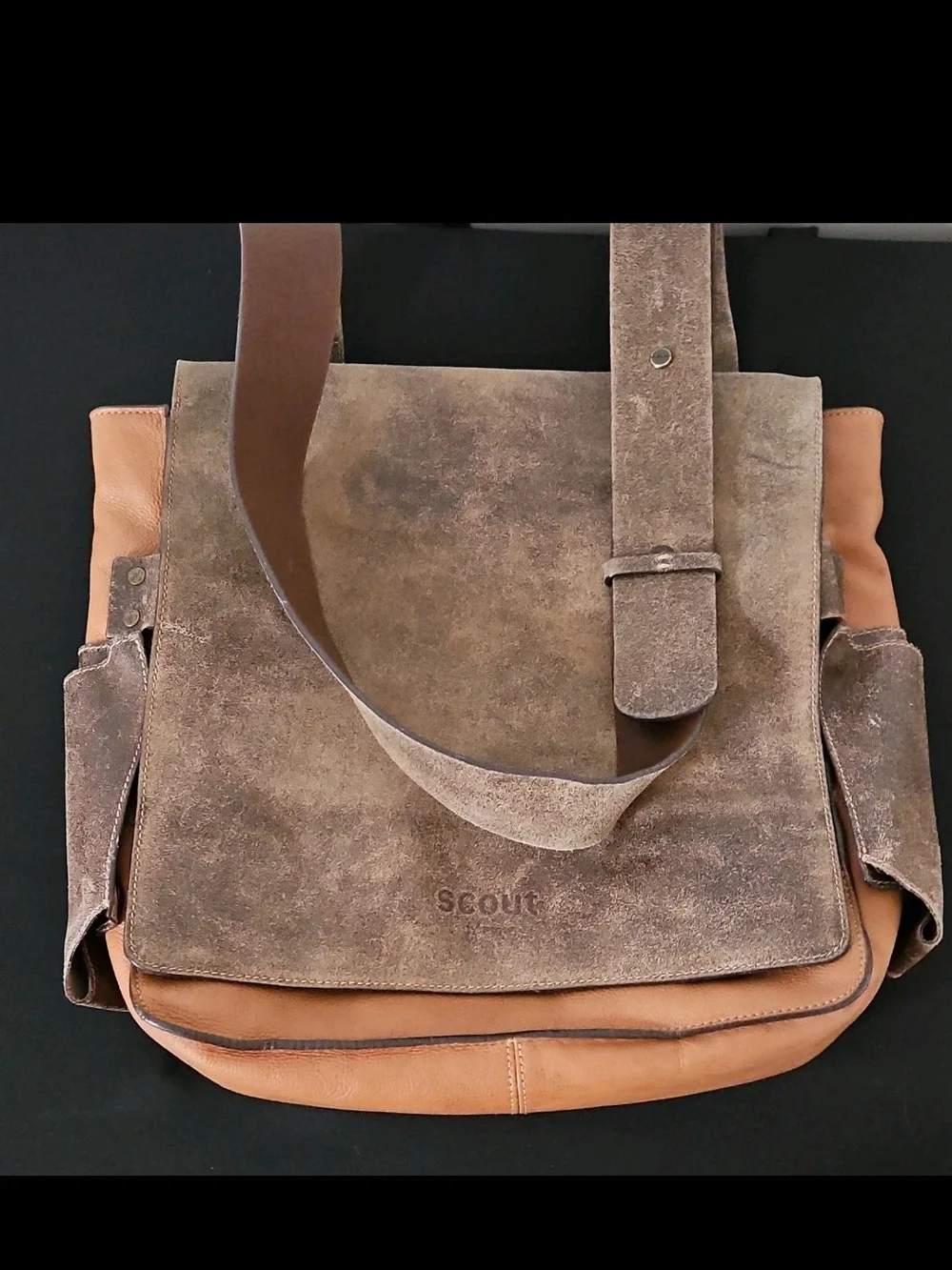 Petunia Pickle Bottom Leather Scout Brown Journey Messenger Bag Adjustable Strap